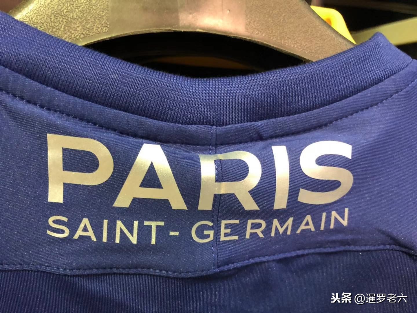此尽管塞
